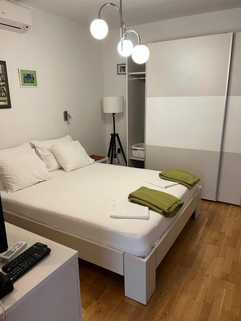 Apartments Jakov and Antonia