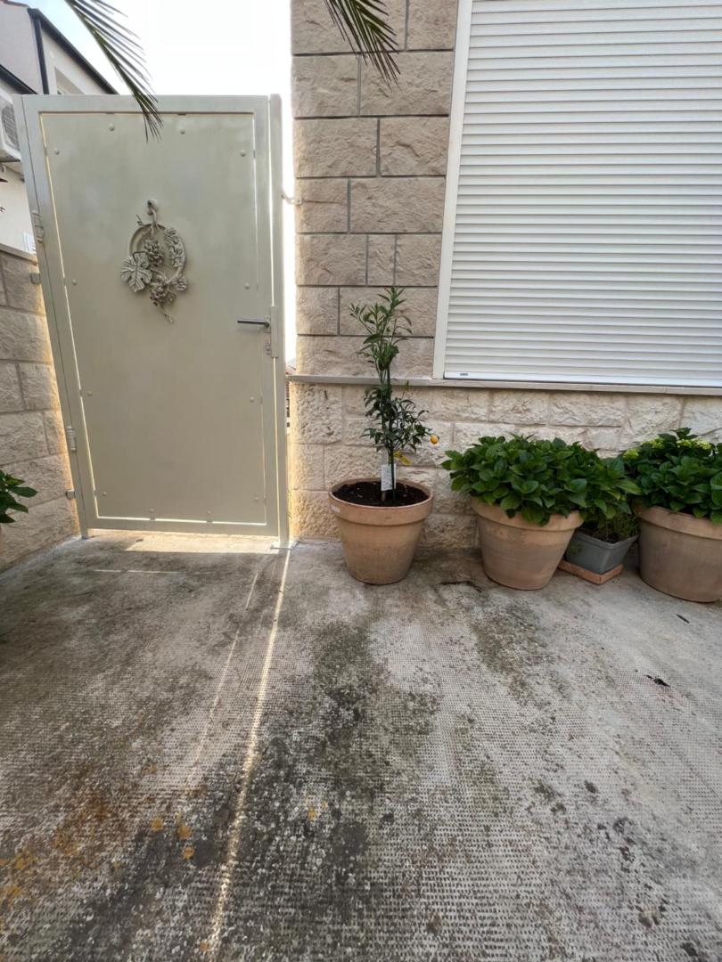 Apartments Jakov and Antonia