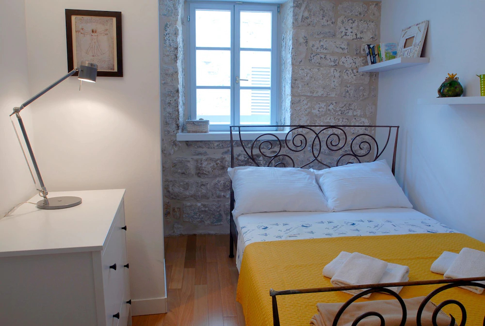 Dolce Vita Stone House Hvar