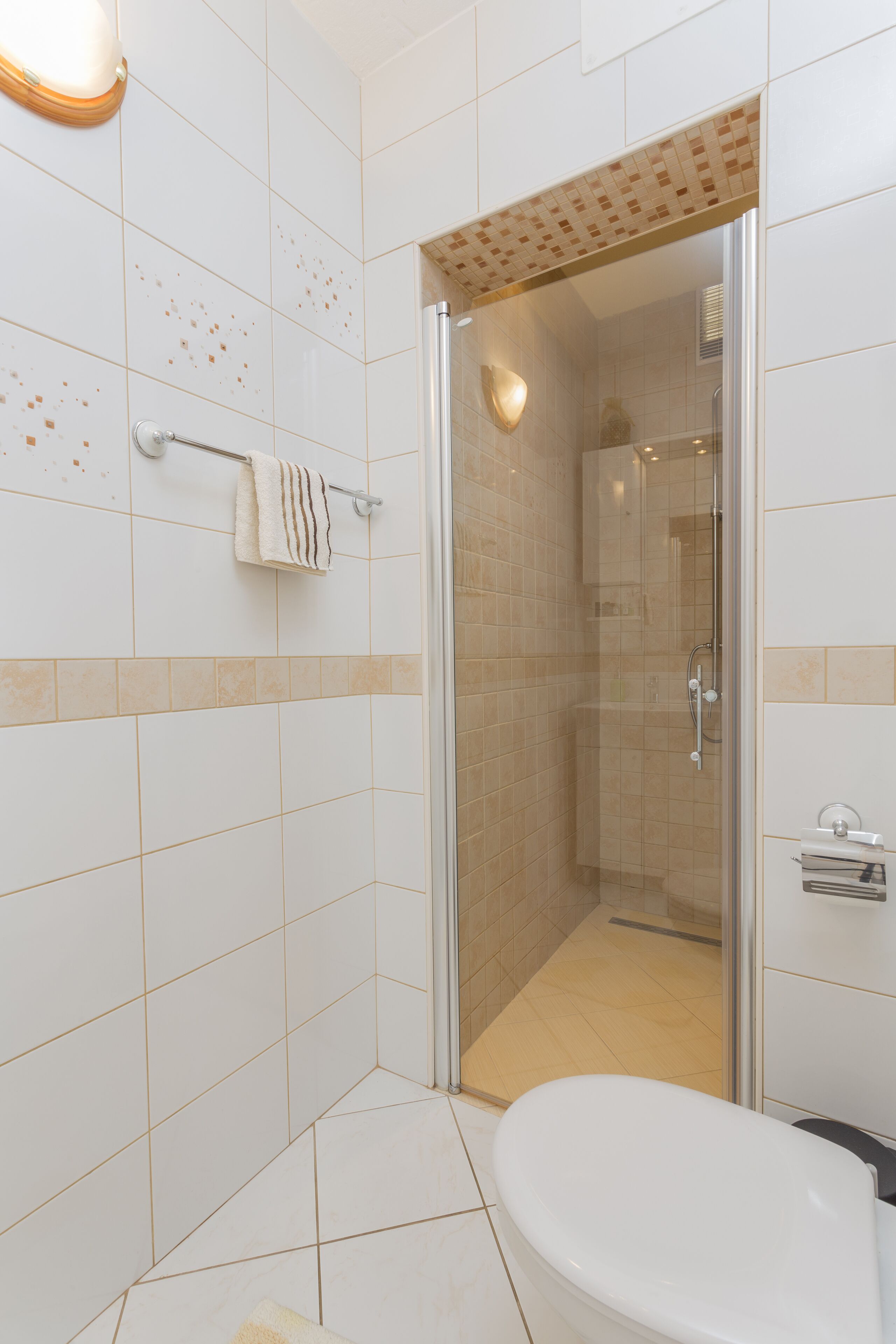 Edi Centrally Located