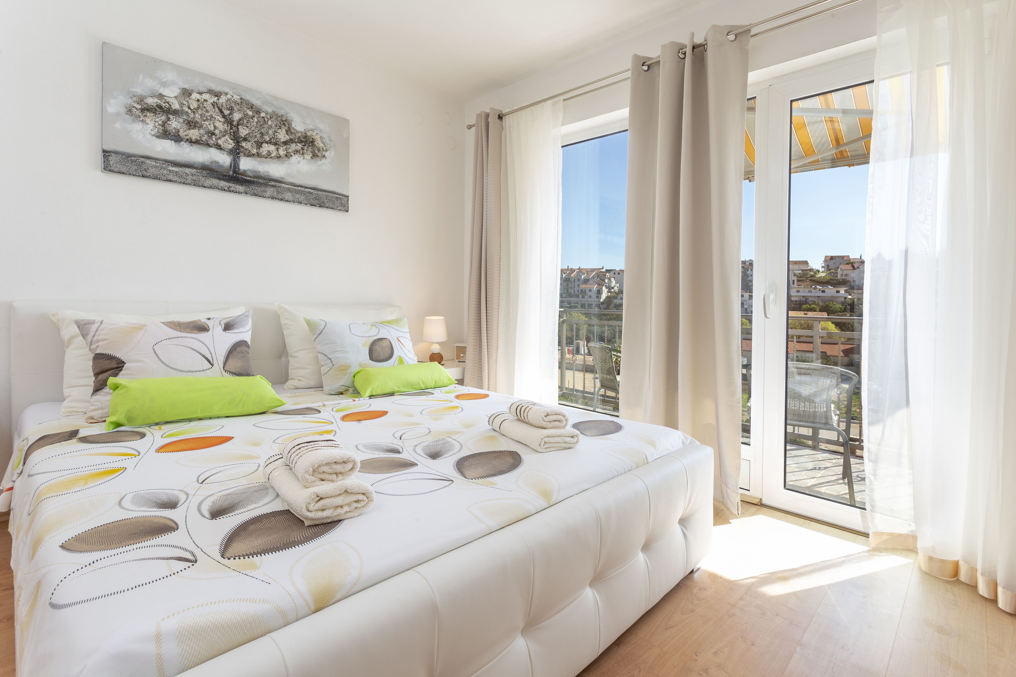 Edi Centrally Located