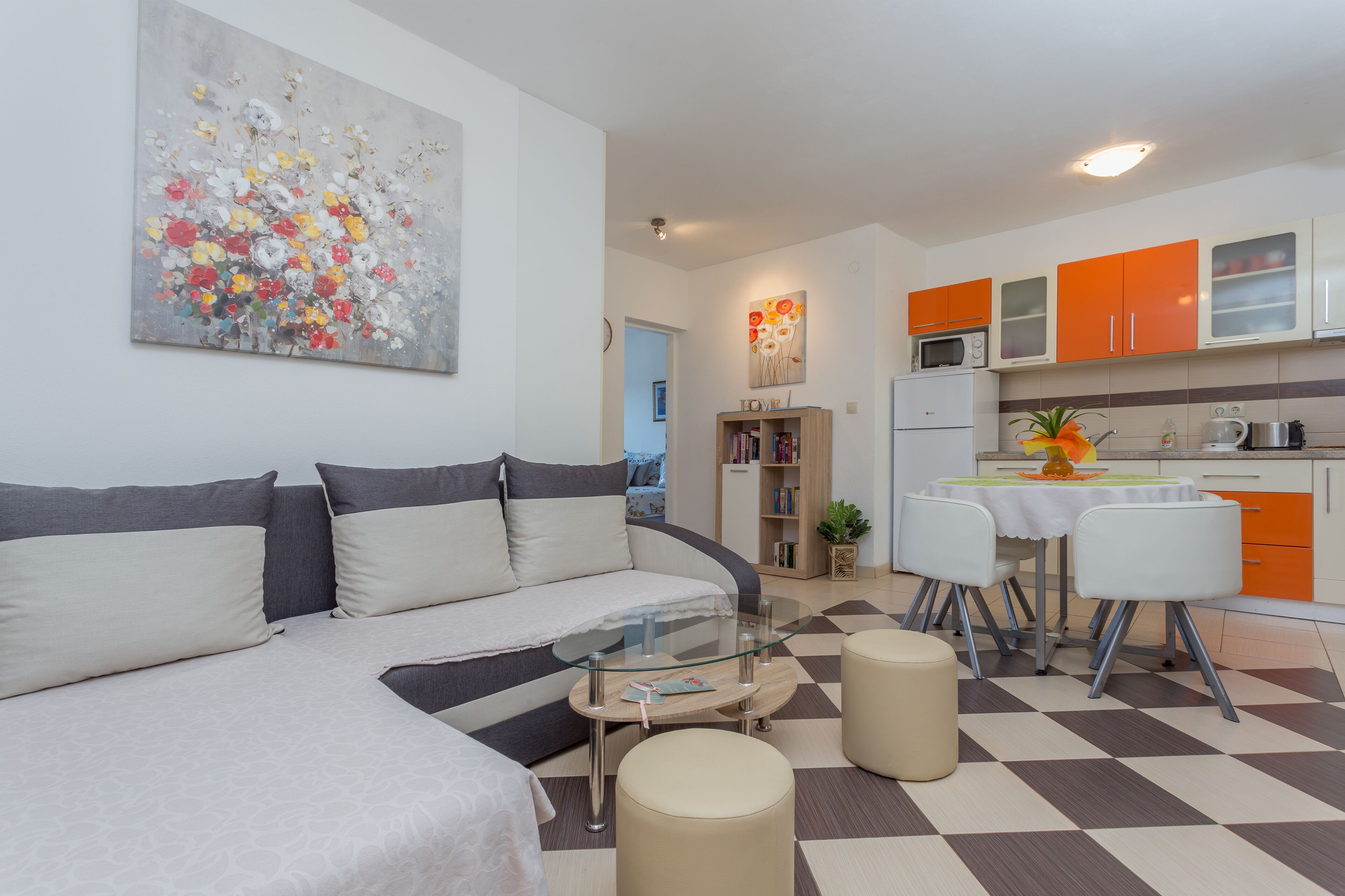 Edi Centrally Located