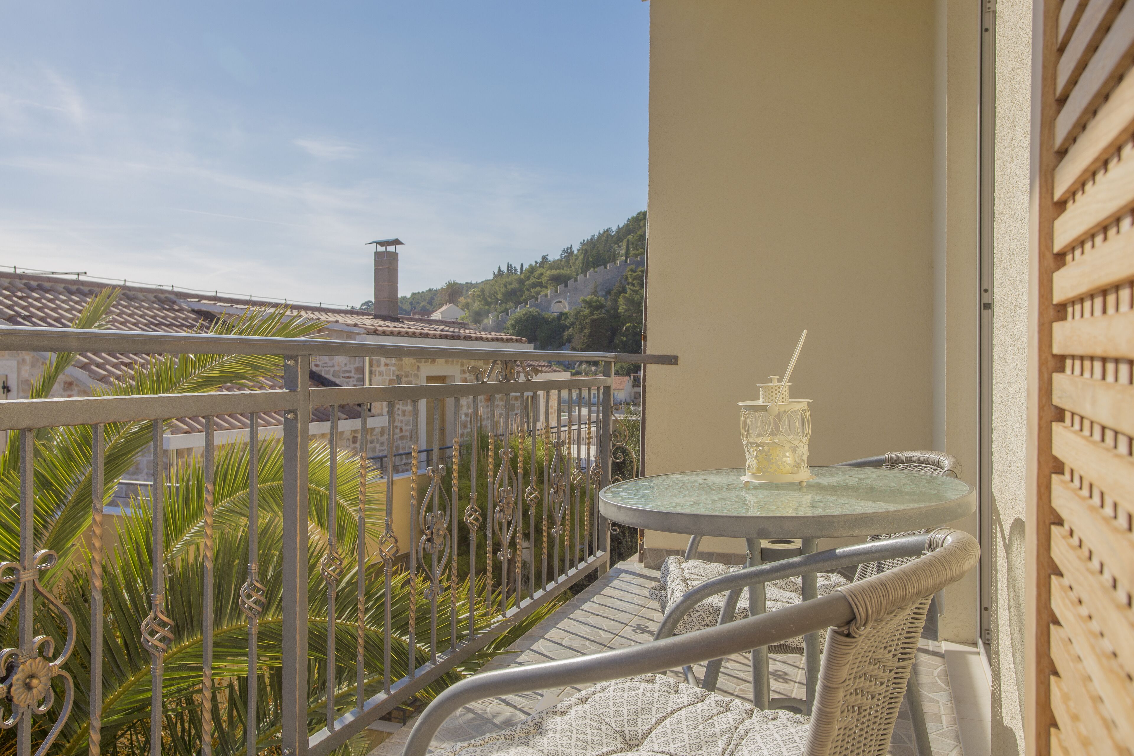 Edi Centrally Located