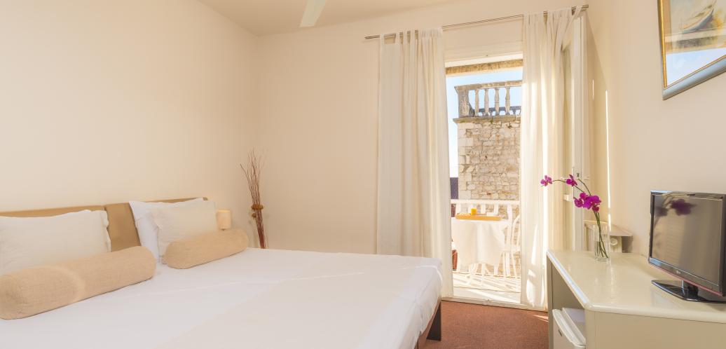 Palace Elisabeth hvar heritage hotel