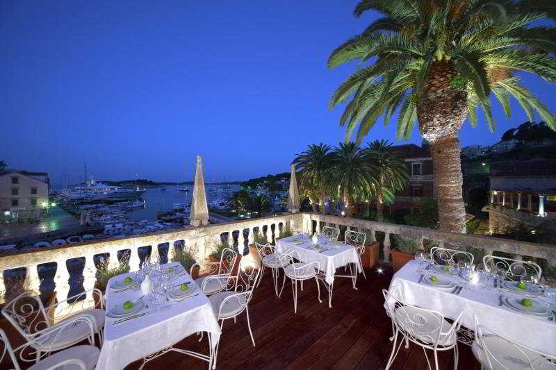 Palace Elisabeth hvar heritage hotel