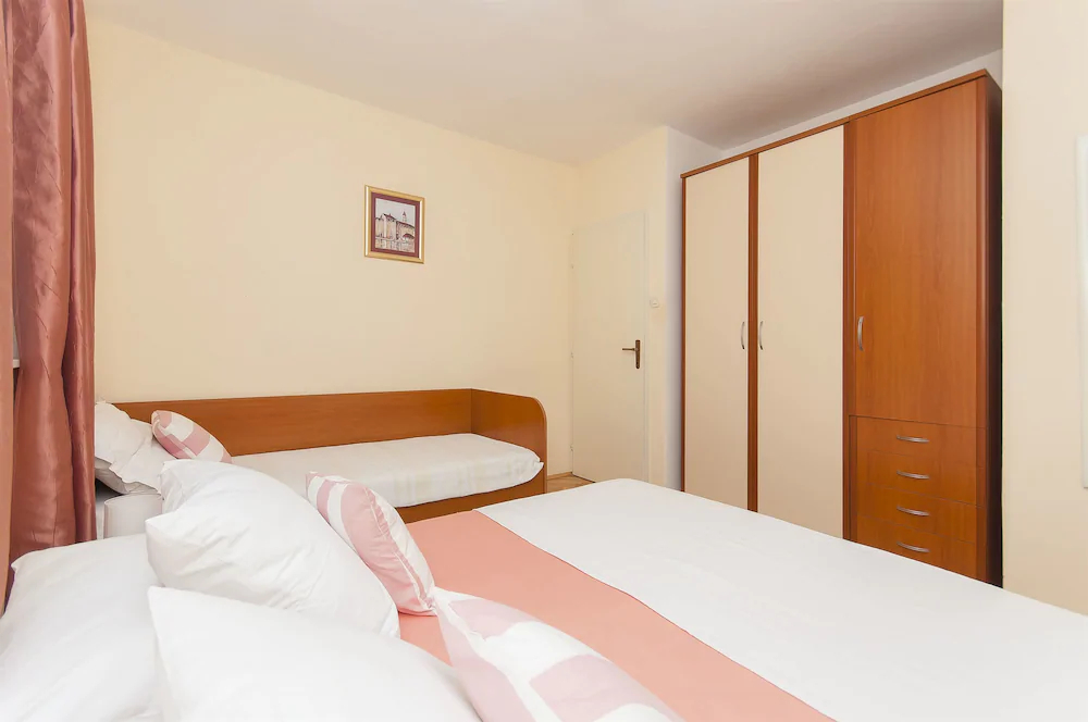 Apartments Anka