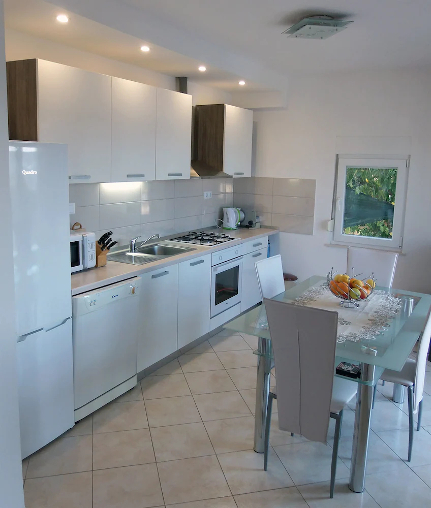 Apartments Ivan