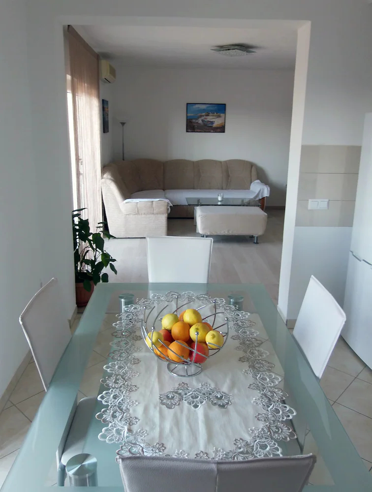 Apartments Ivan