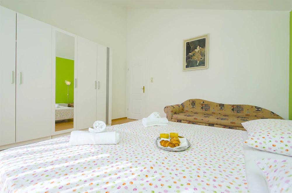 Apartments Maslina
