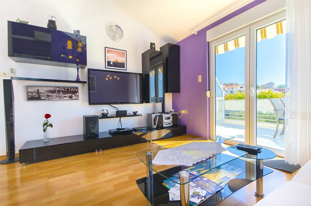 Apartments Maslina