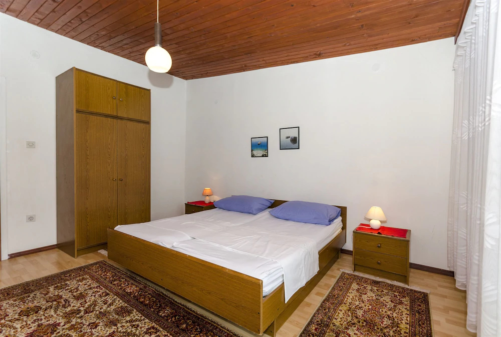 House Milan
