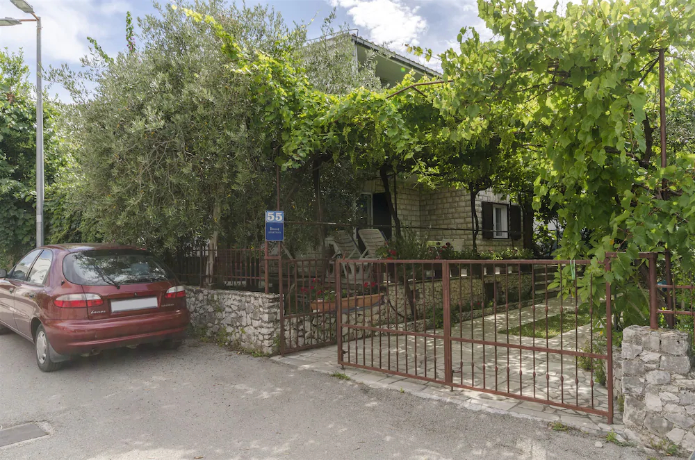 House Milan