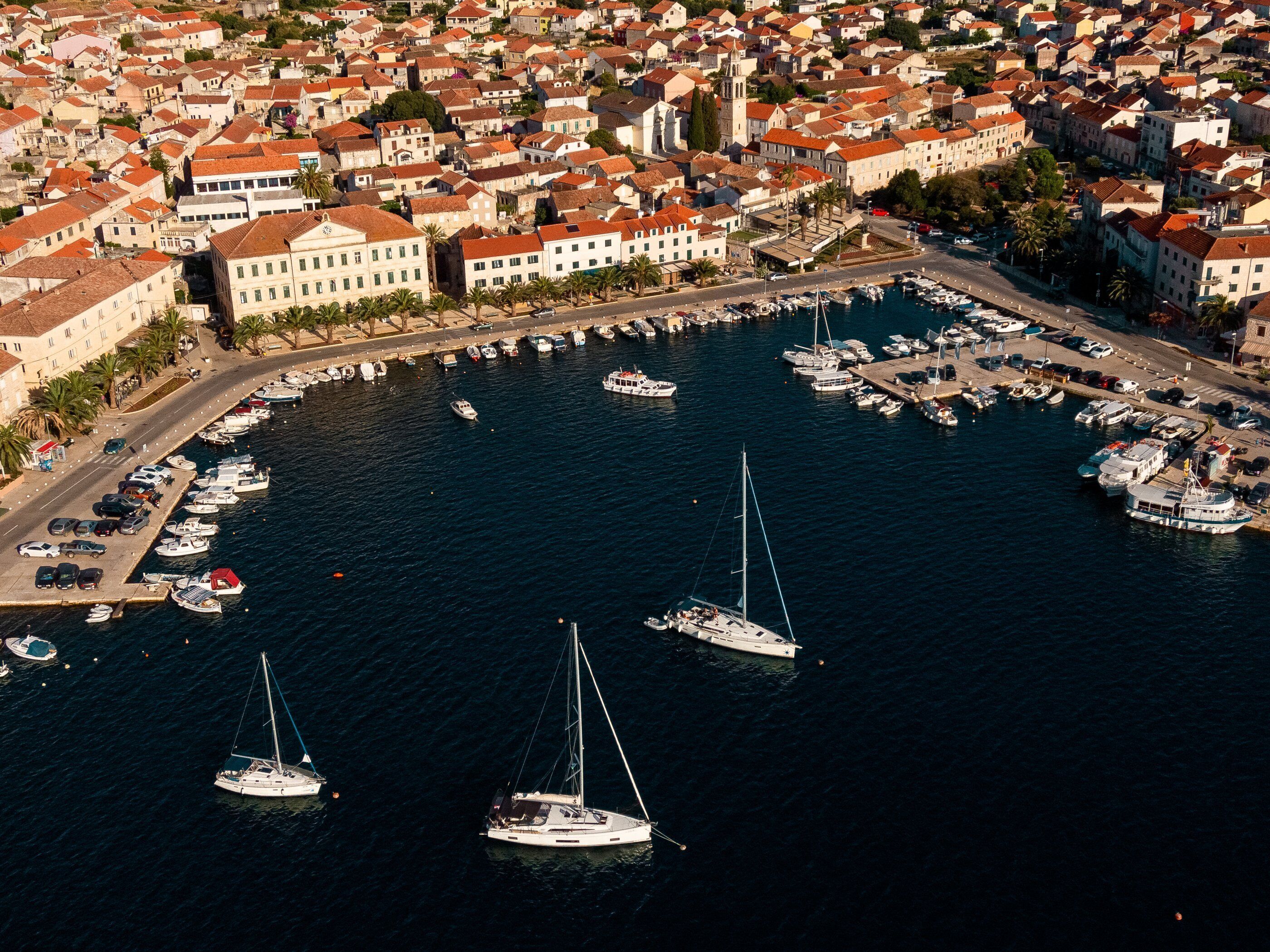 Apartments & Rooms Fisherman's Luck