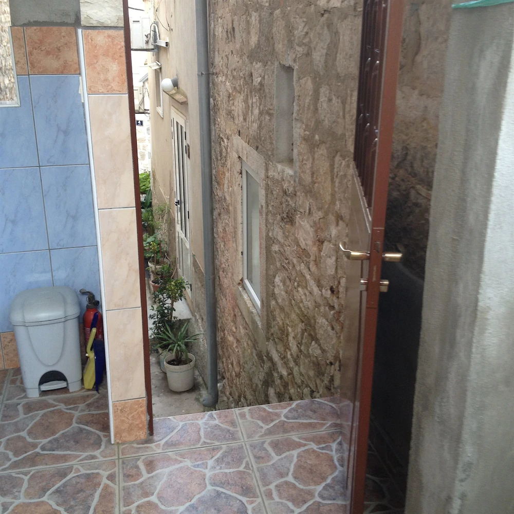 Apartments Lidija