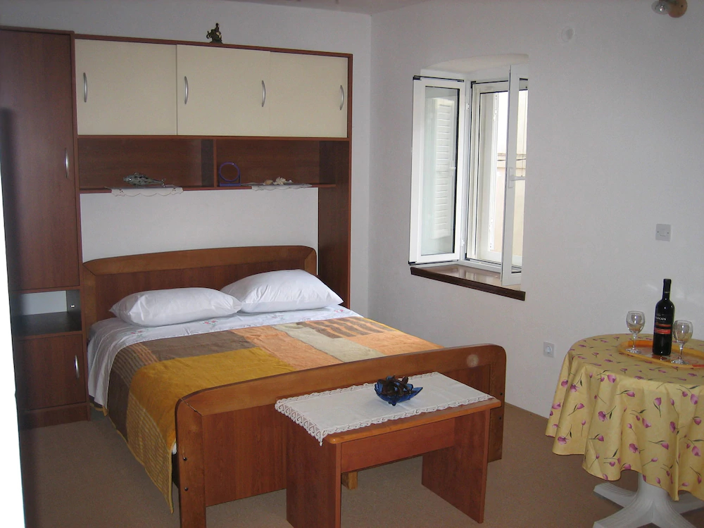 Apartments Lidija