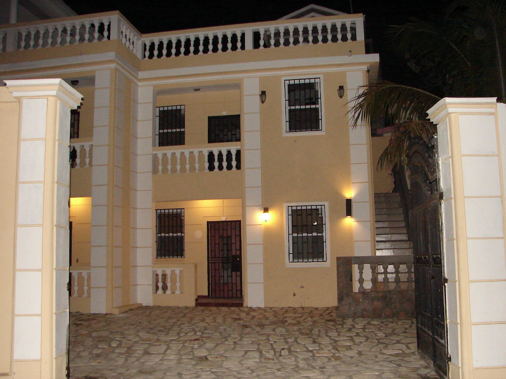 Metro Residences