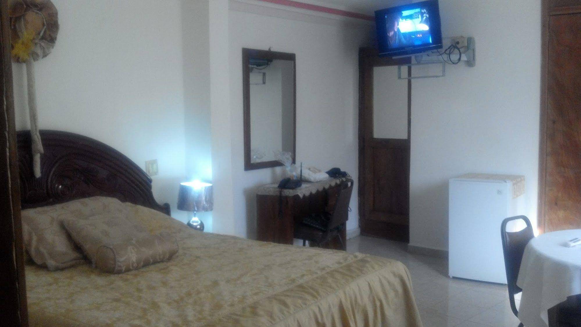 Hotel Jaclef Plaza
