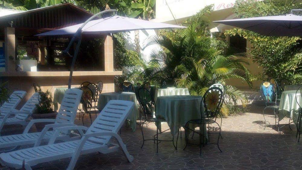 Hotel Jaclef Plaza