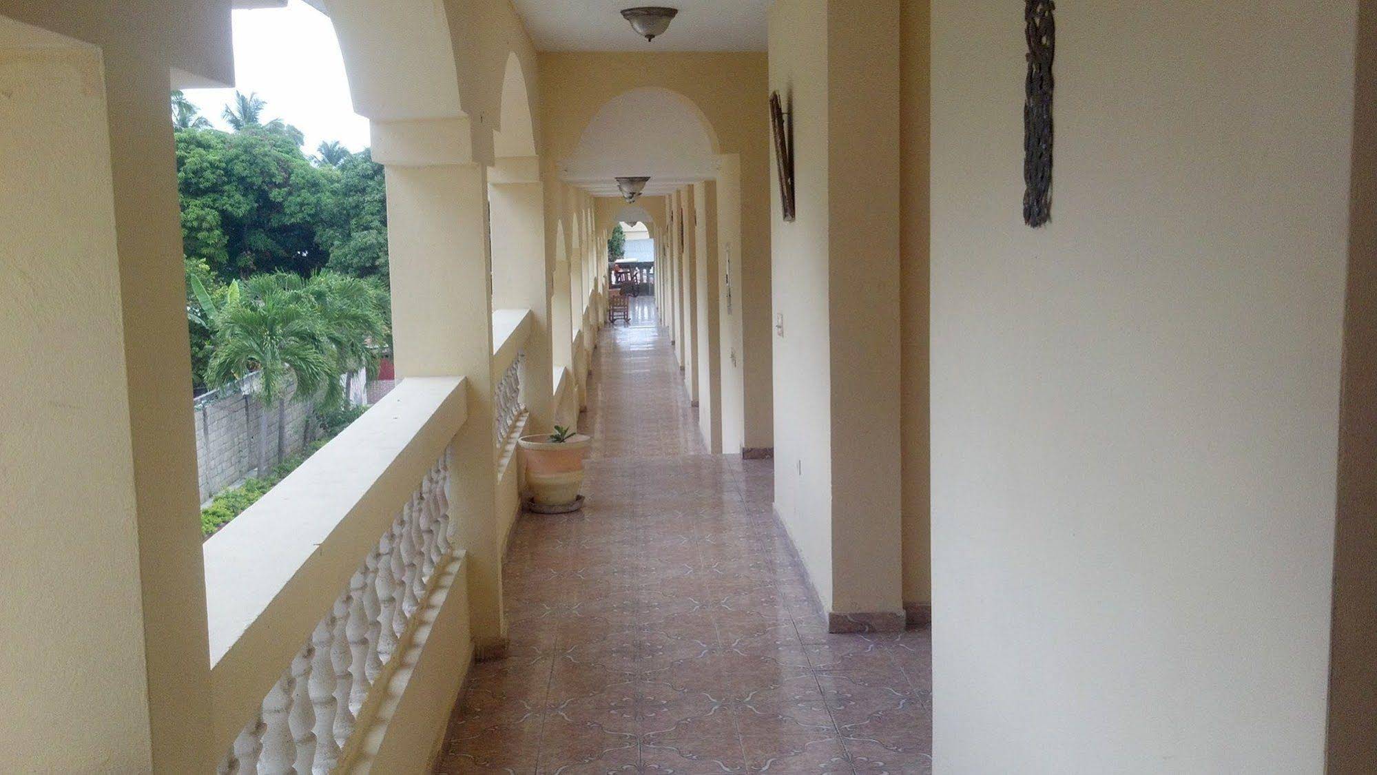 Hotel Jaclef Plaza