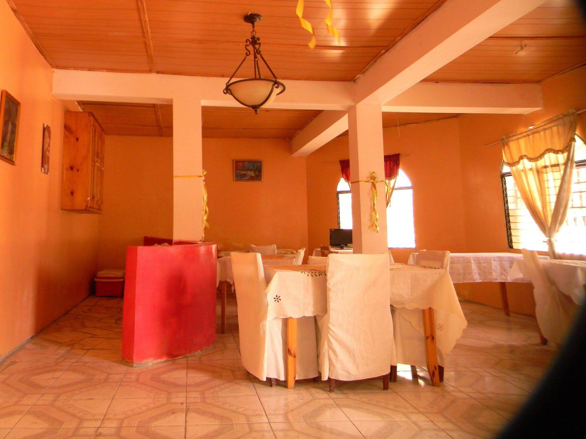 Hotel de la Decouvert