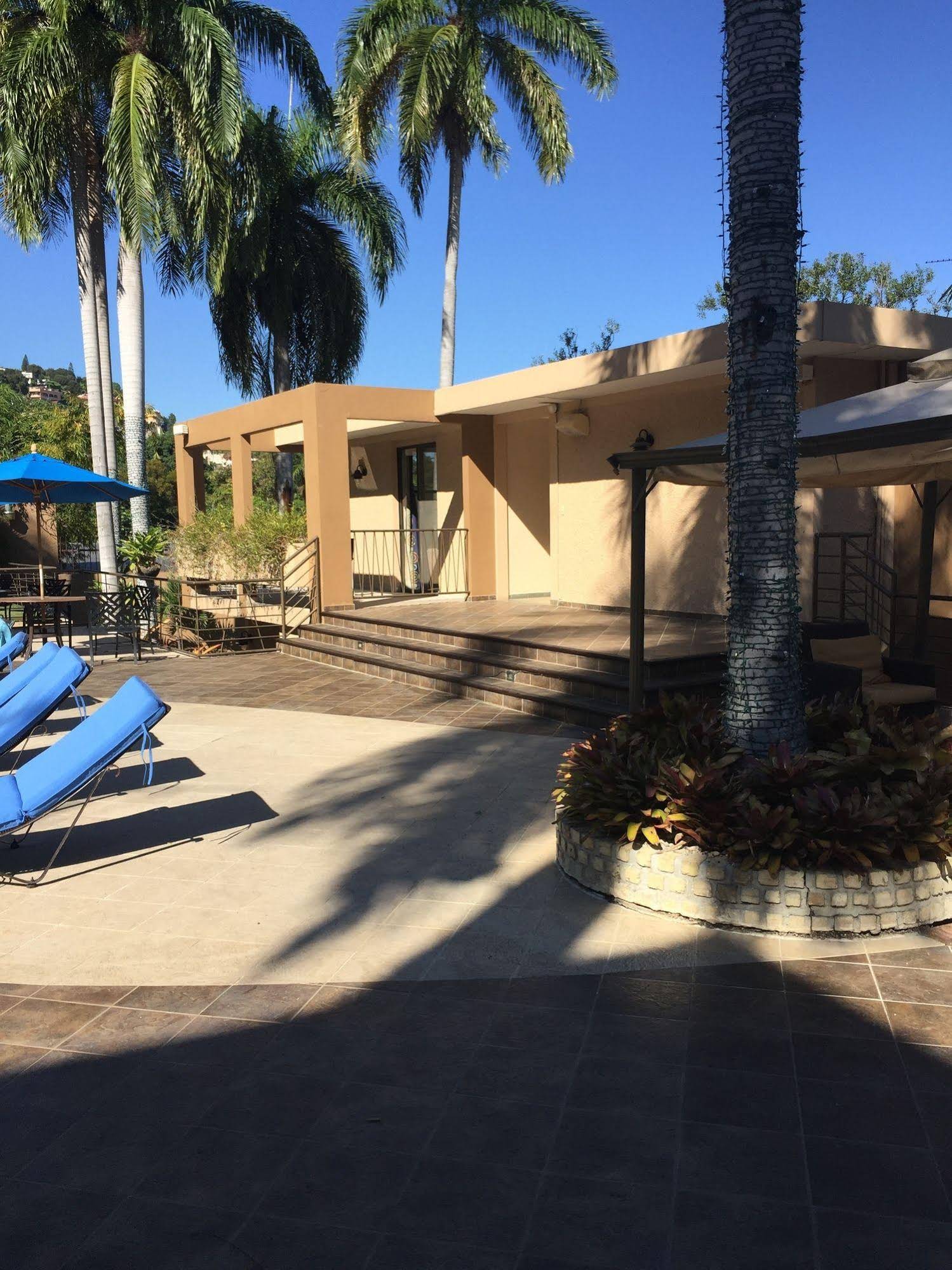 Palm Residence