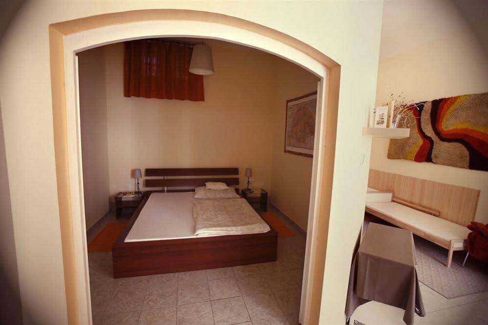 Keszi Panzió