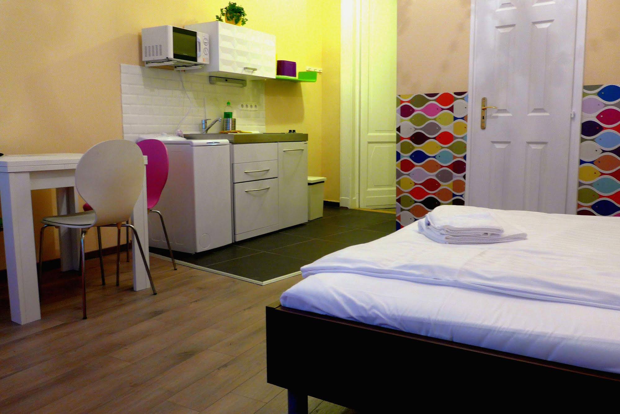 Amber Terrace Studio