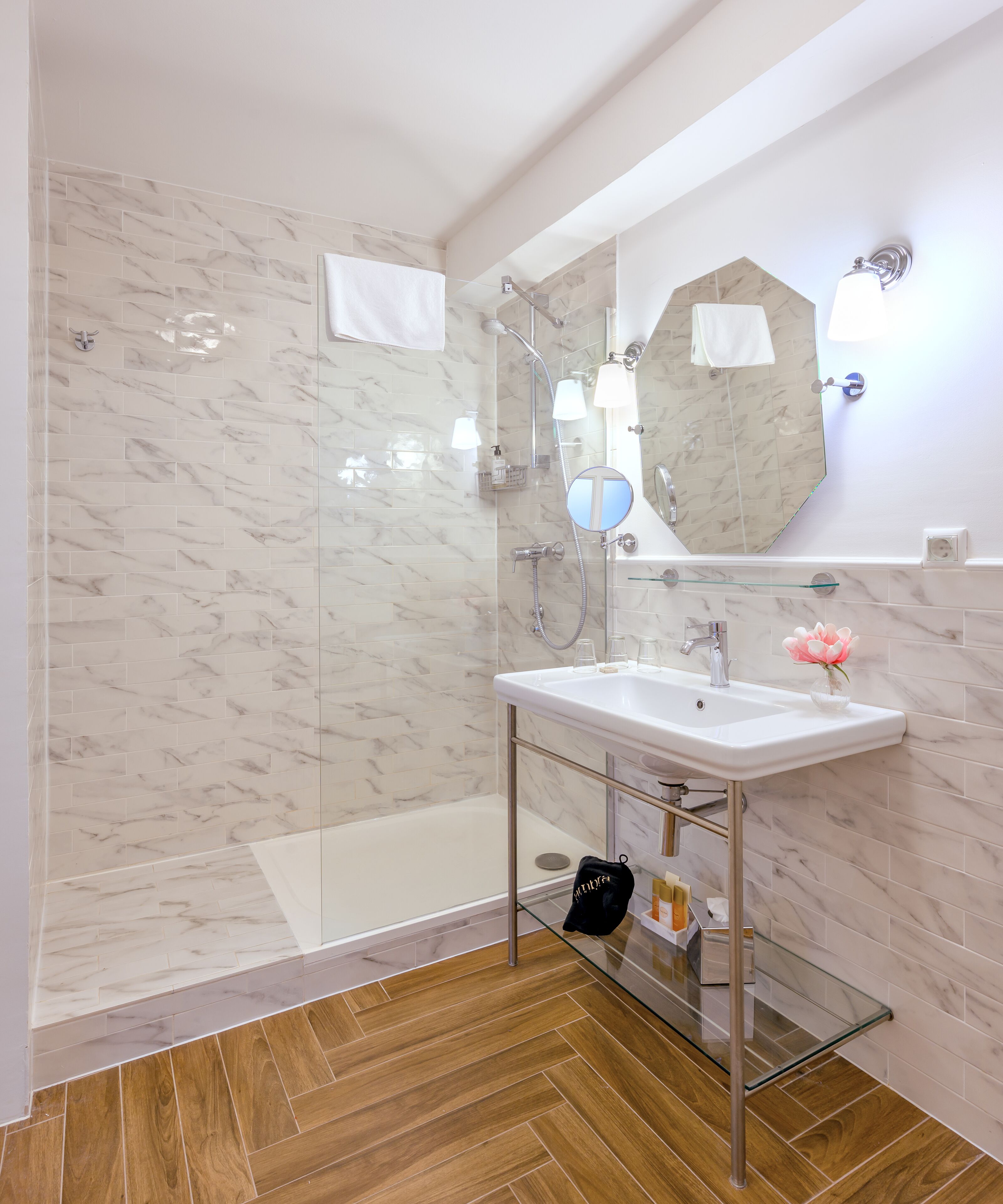 Ambra Hotel