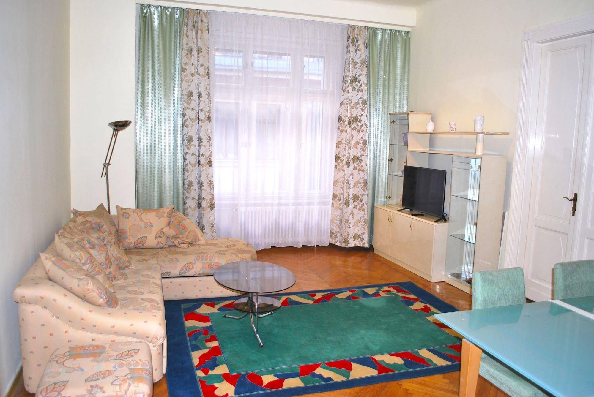 Anabelle Bed and Breakfast