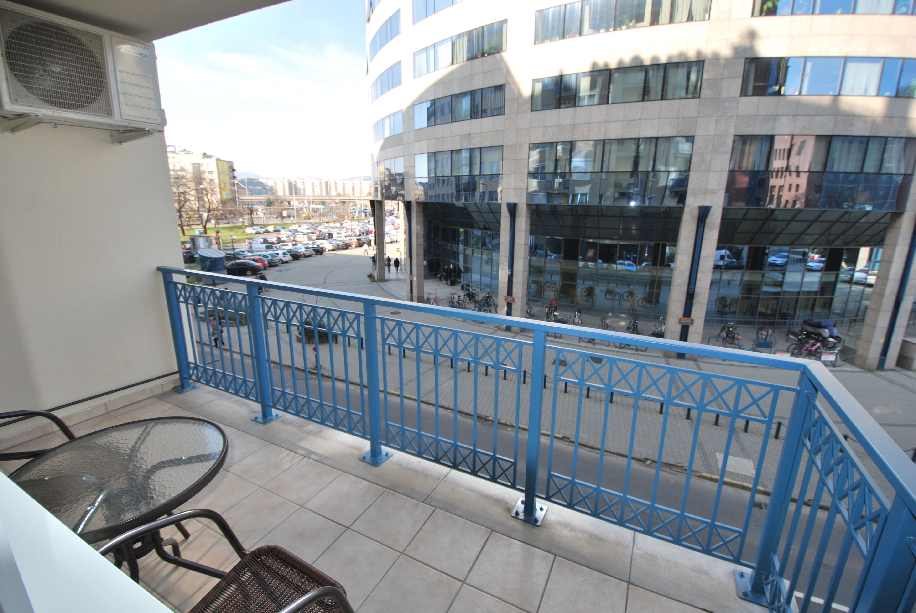 Arpad Bridge Apartments Budapest