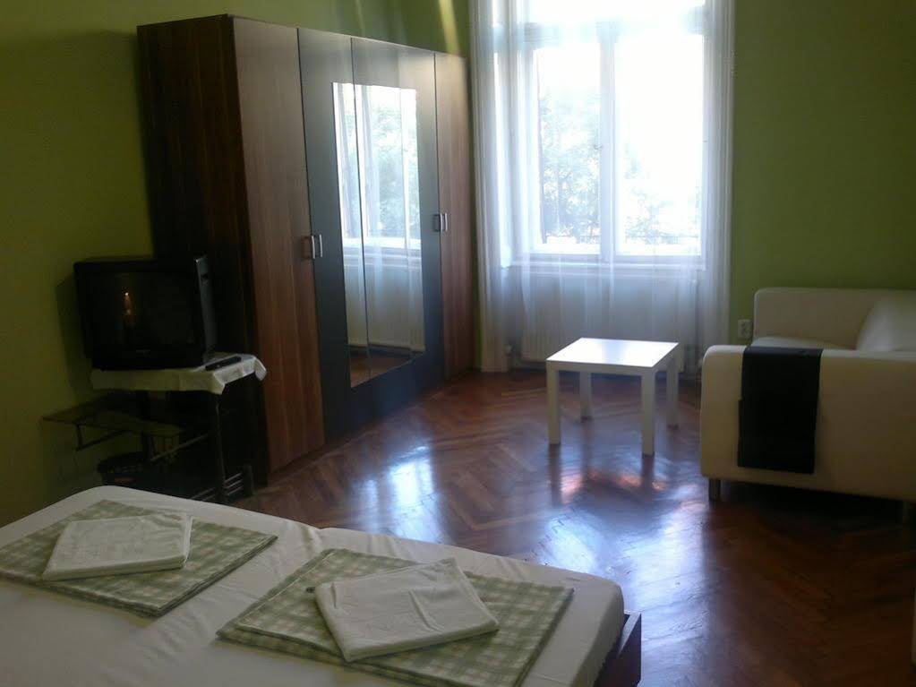 Azurro Hostel