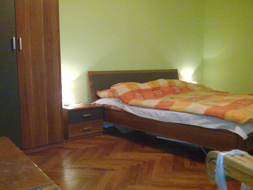 Azurro Hostel