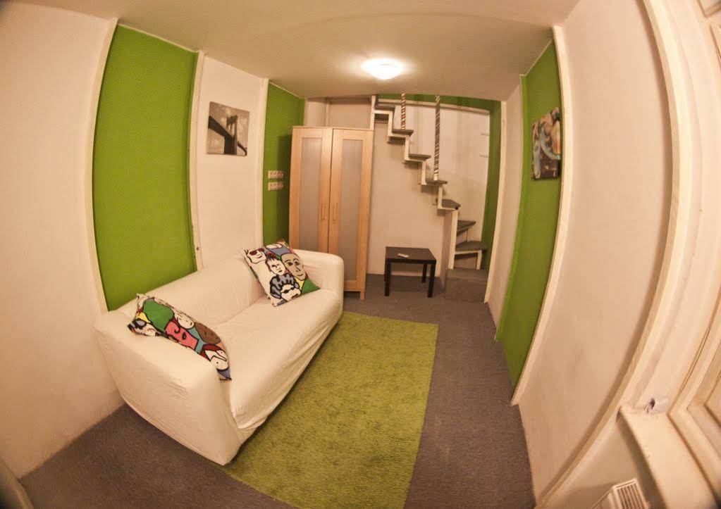 Barocco Hostel