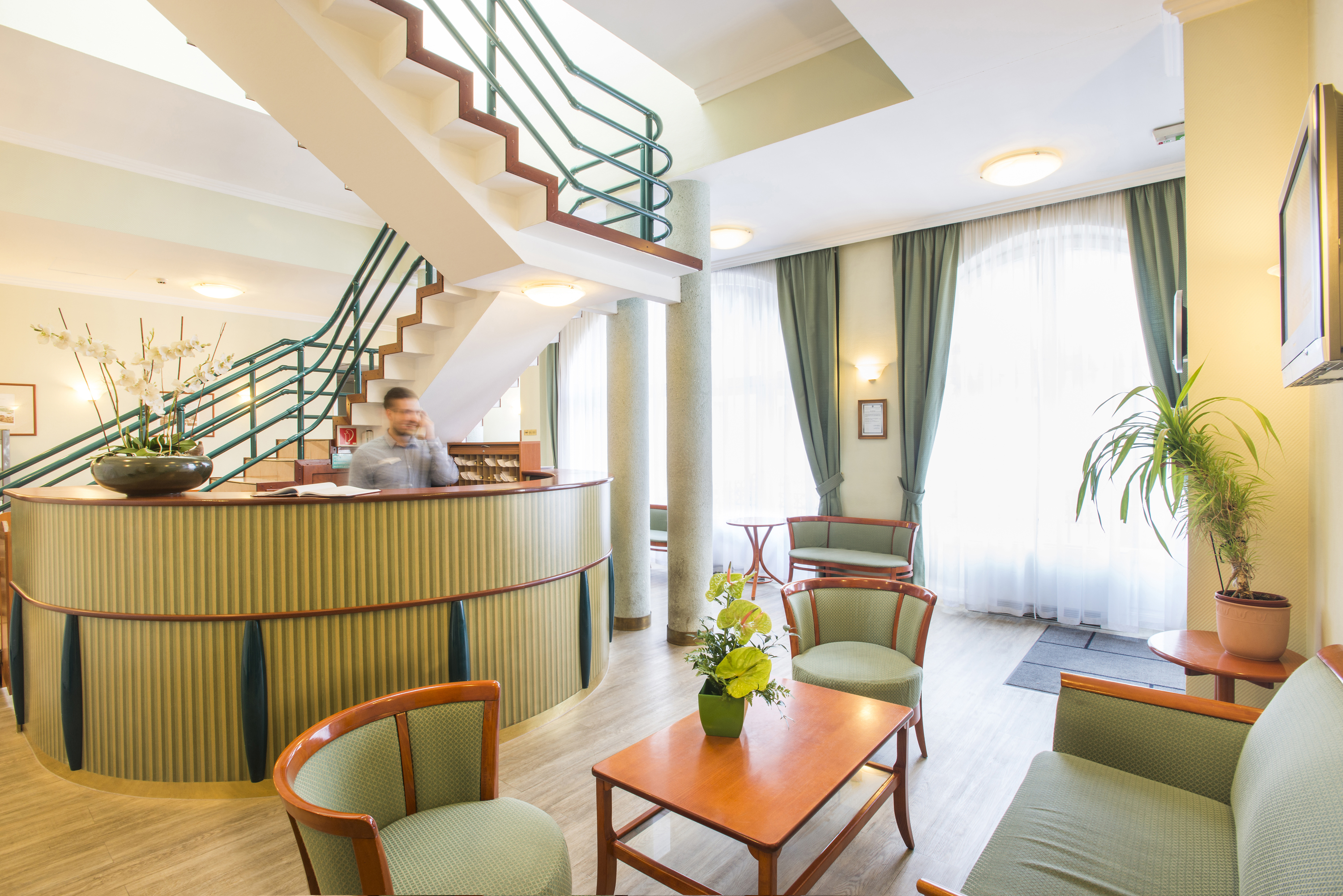 Baross City Hotel