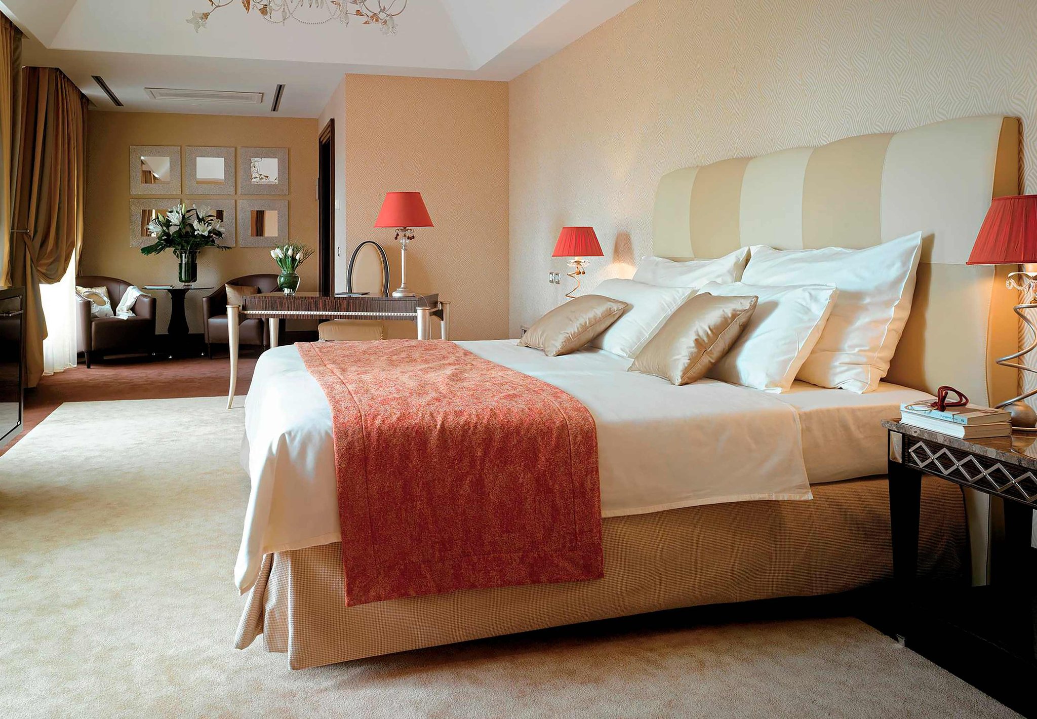 New York Palace Hotel & Residence