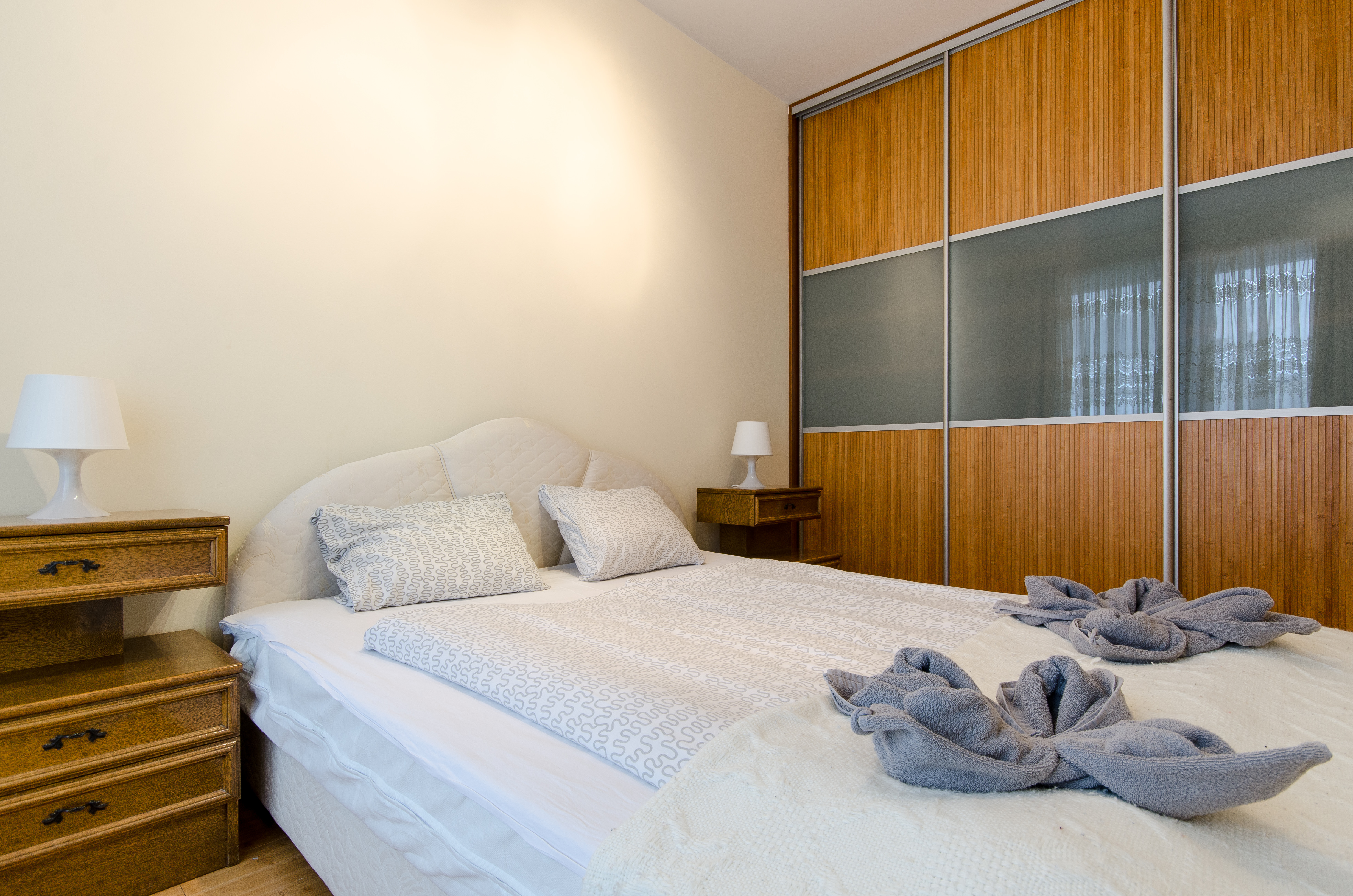 Broadway Hostel & Apartments