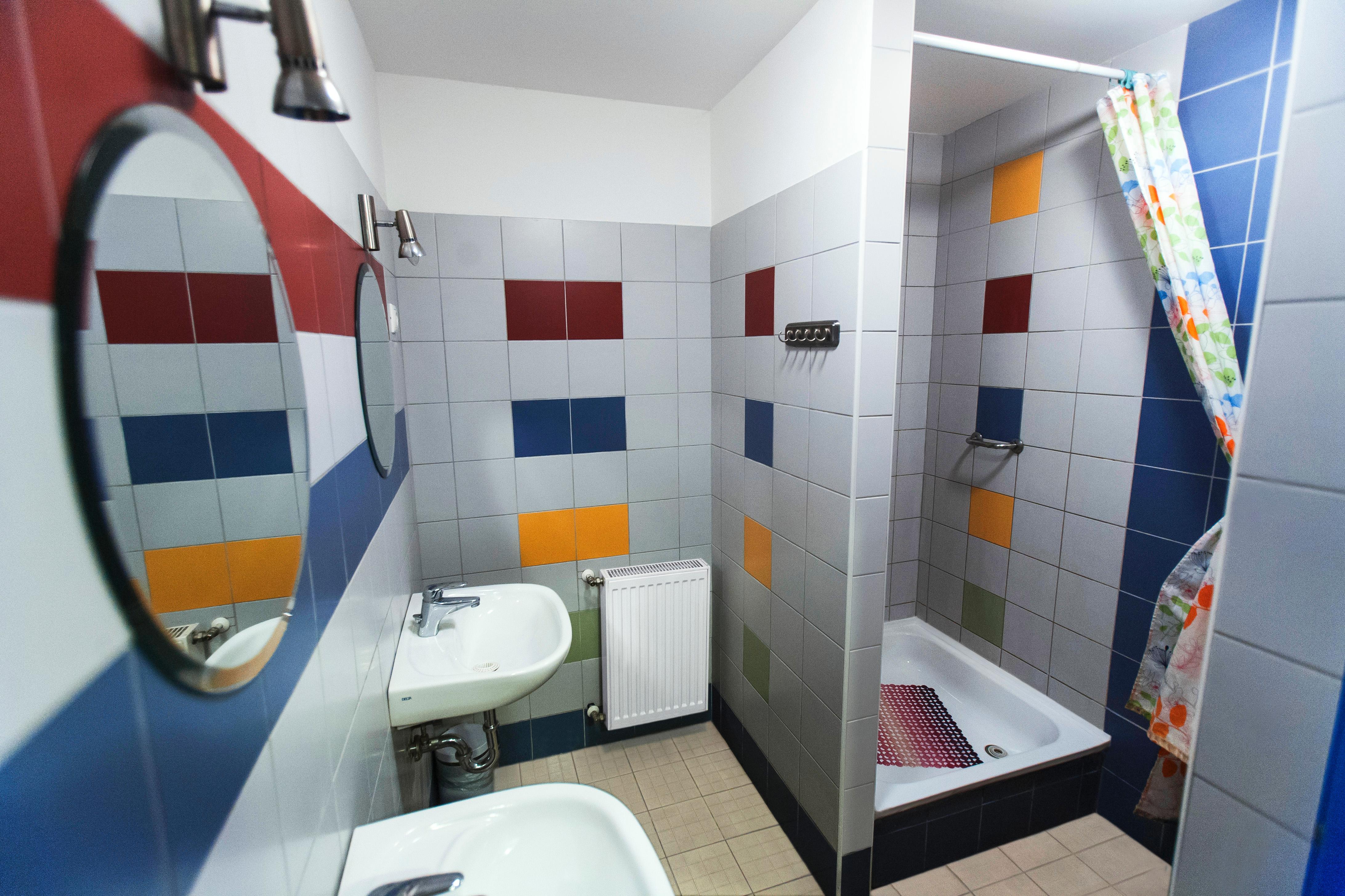 Broadway Hostel & Apartments