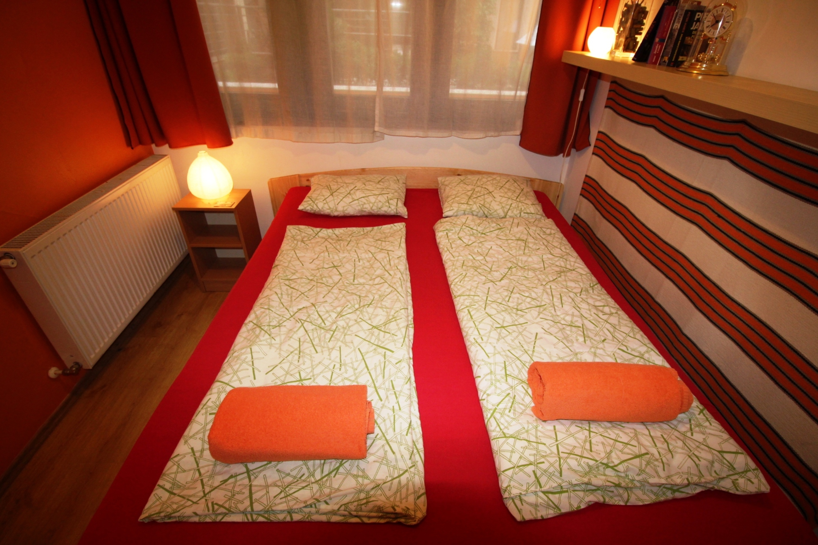 Broadway Hostel & Apartments