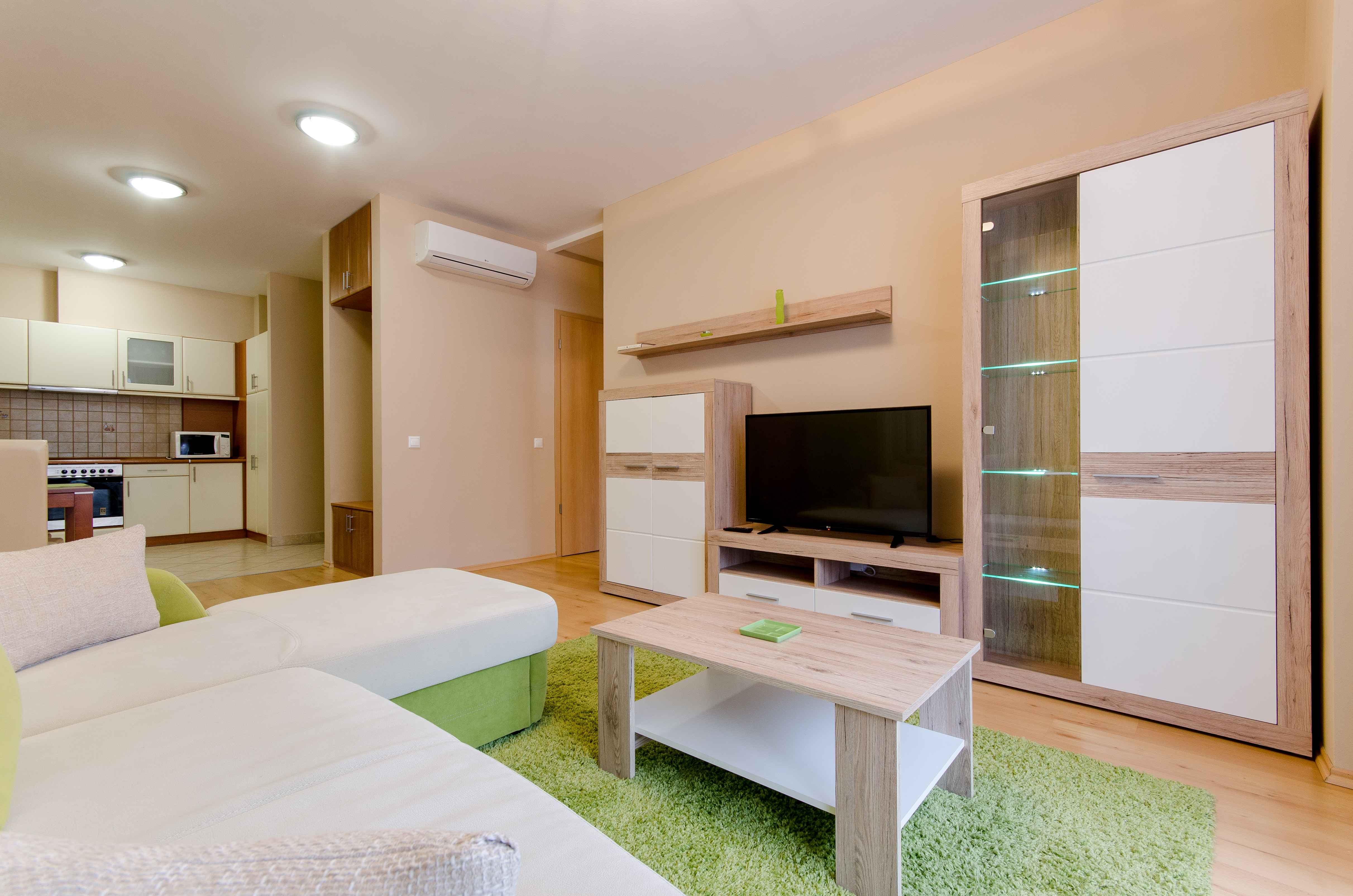 Broadway Hostel & Apartments