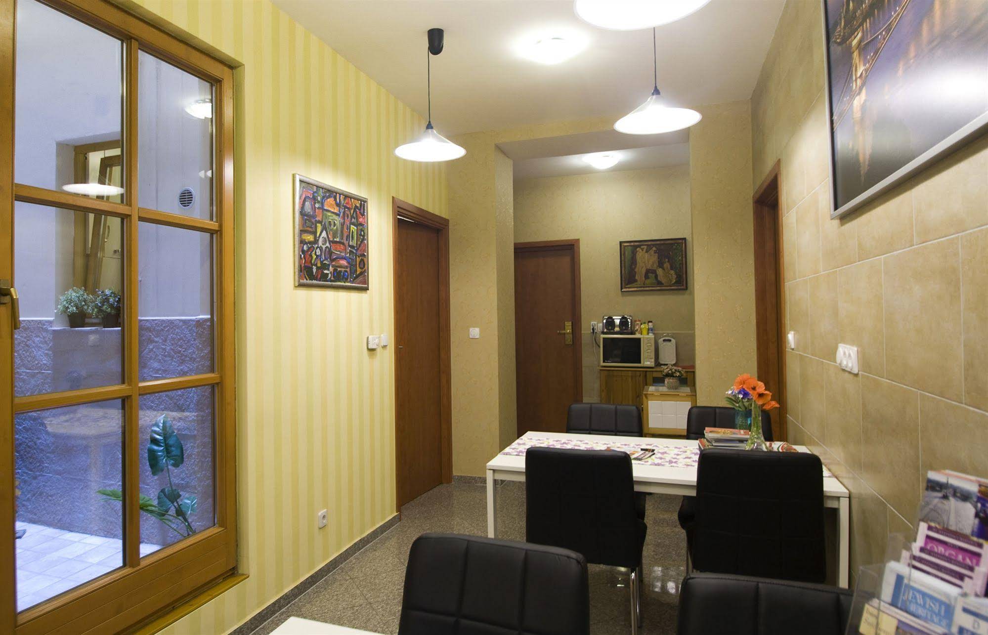 Budapest GuestRooms