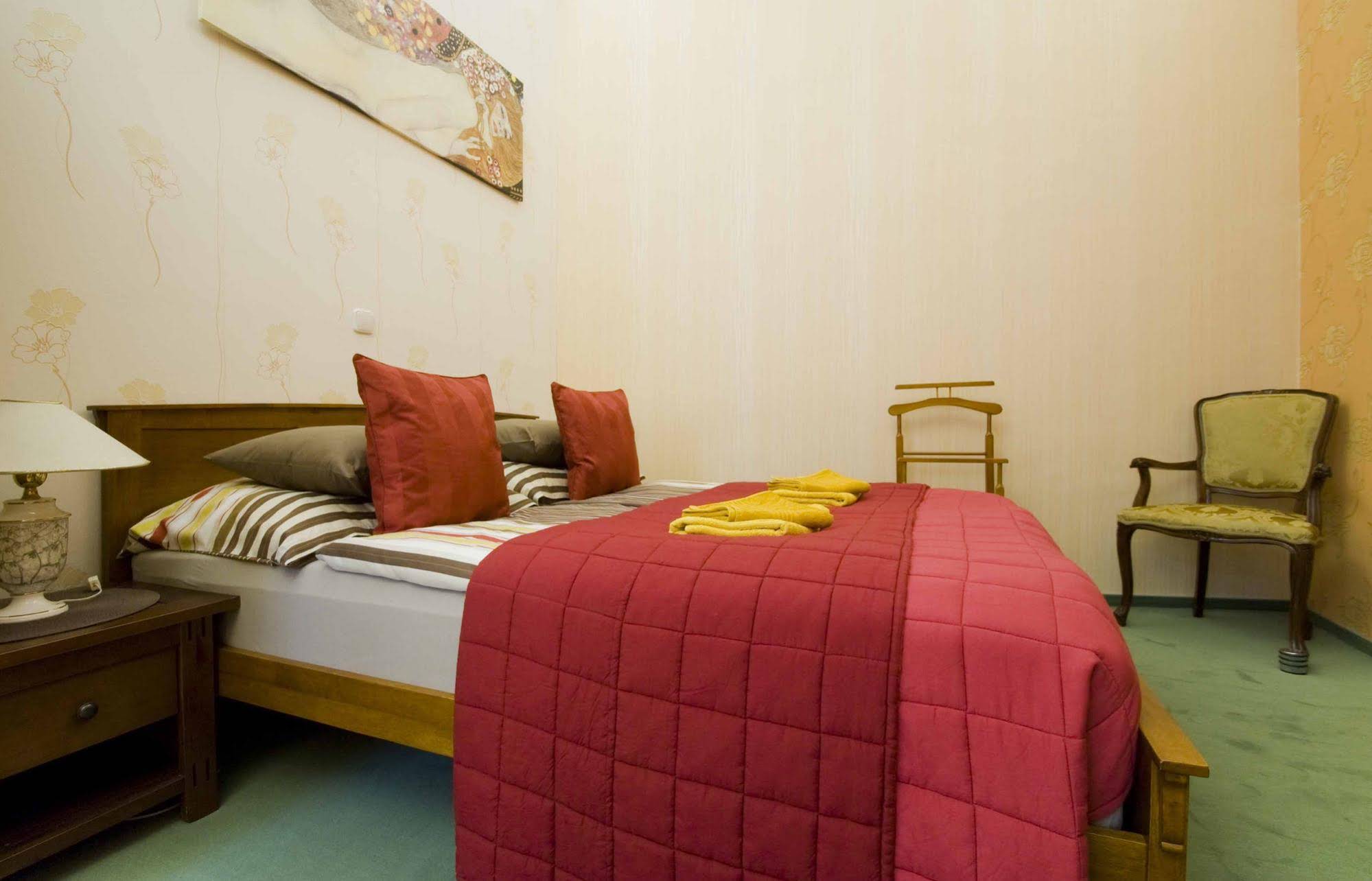 Budapest GuestRooms