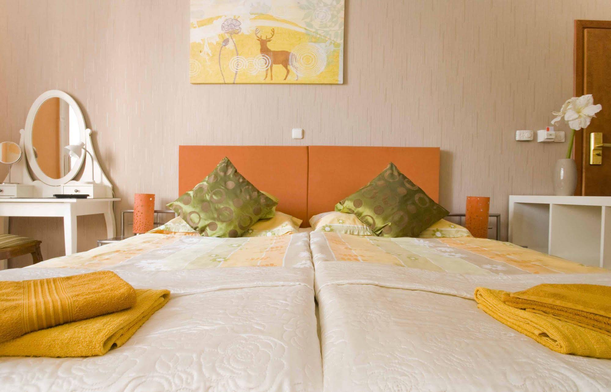 Budapest GuestRooms