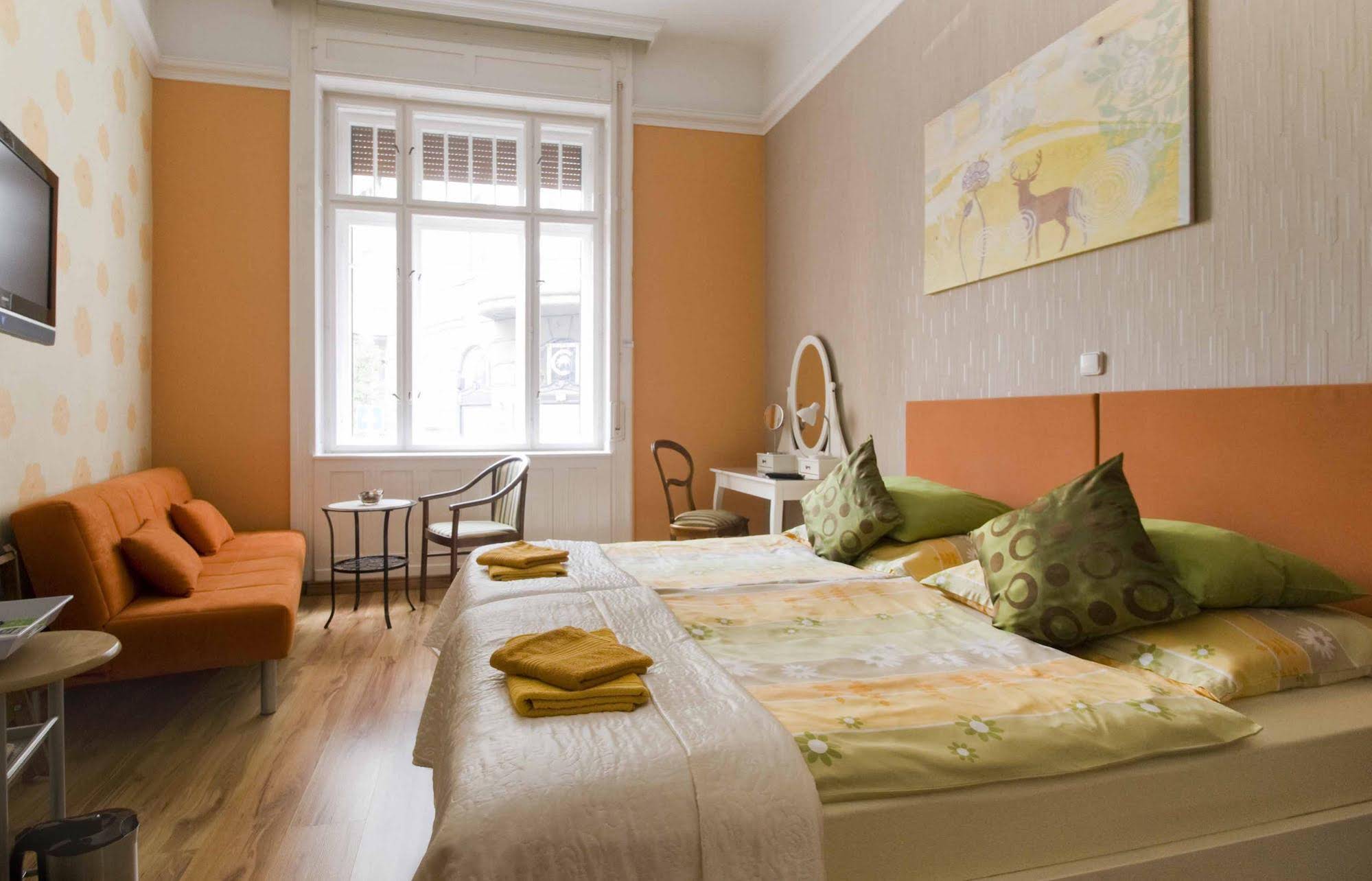 Budapest GuestRooms