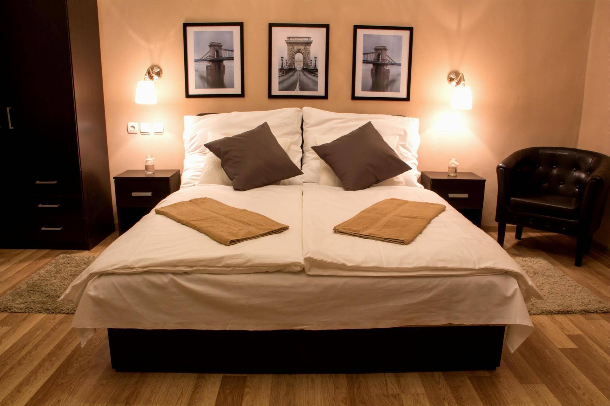Budapest Ville Bed and Breakfast