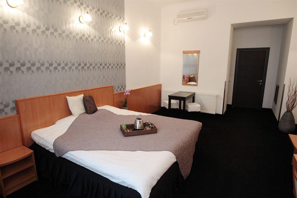 Budapest Griffin Guest House
