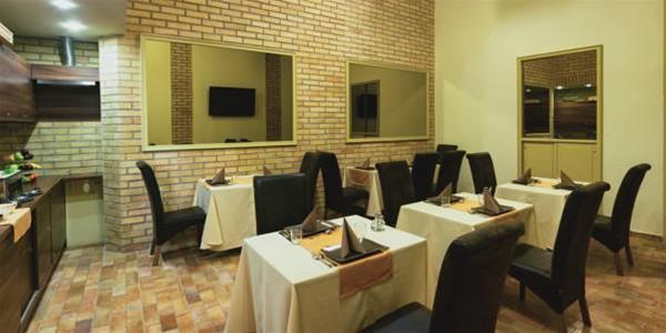 Centrooms House