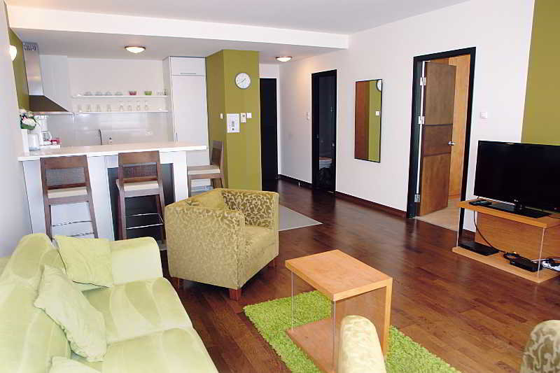 City Gardens Apartment Hotel