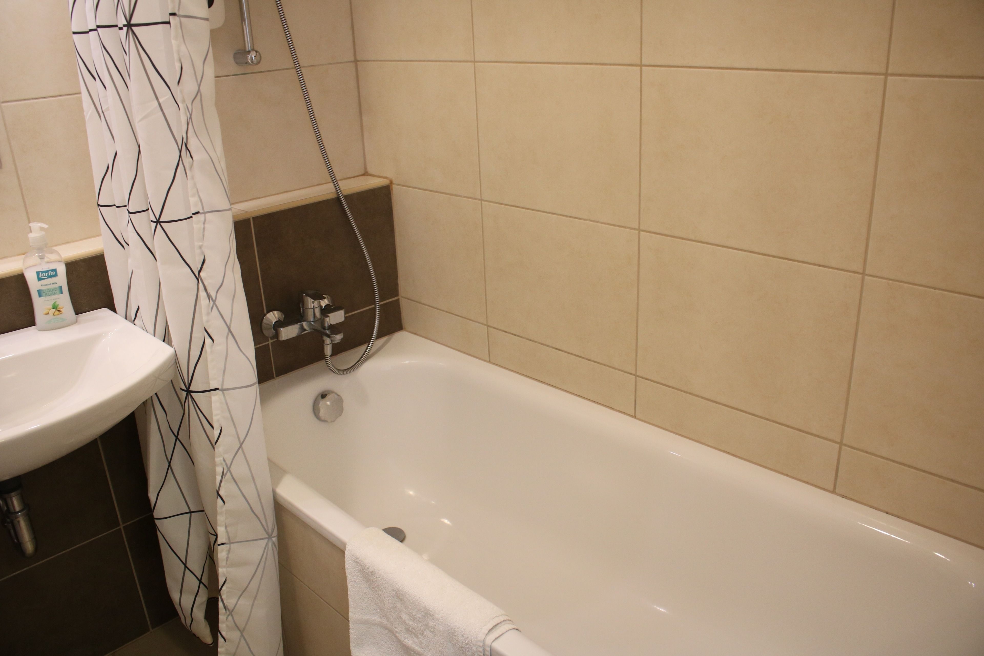 Corvin Holiday Apartments Hotel