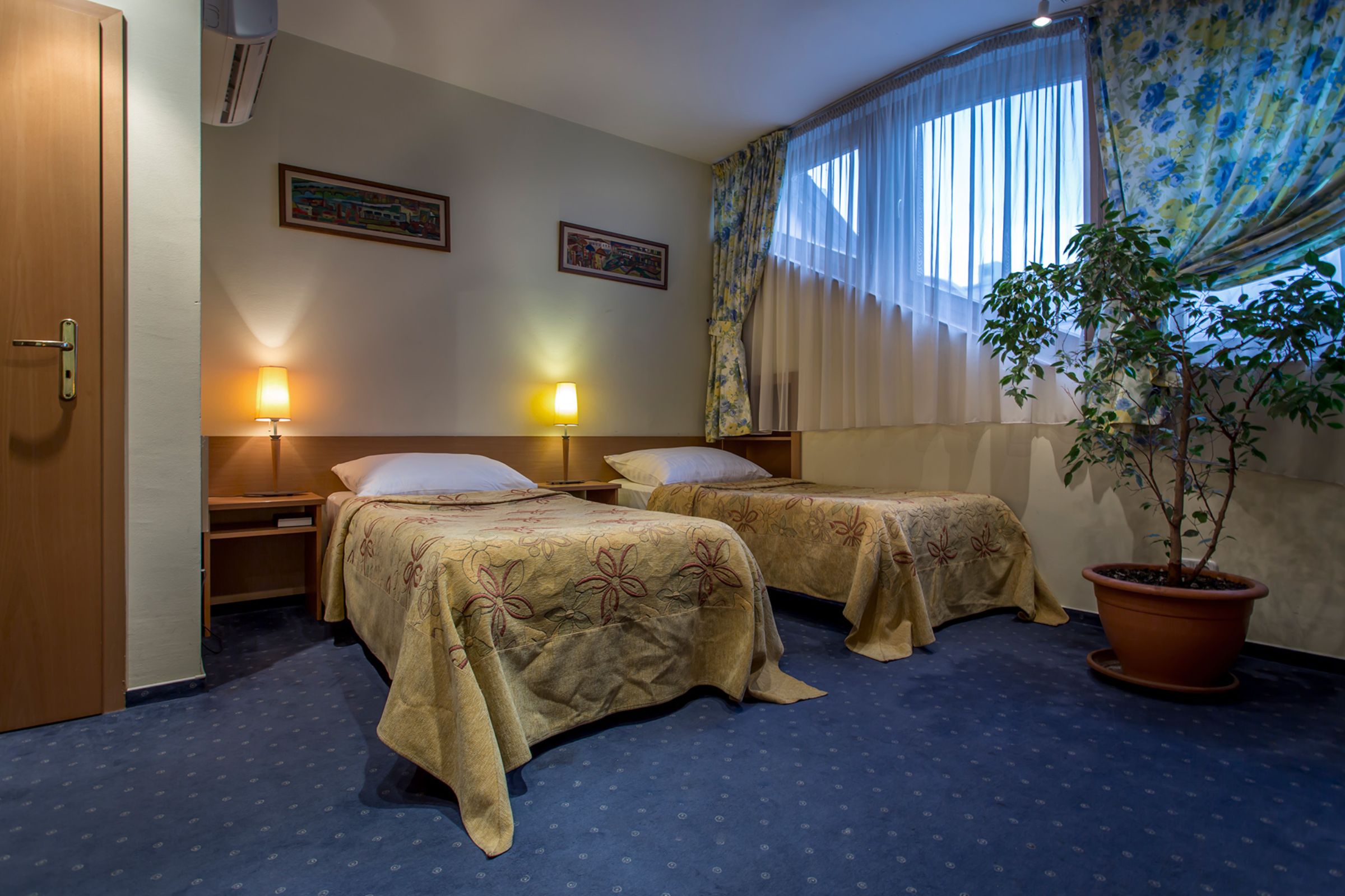 Corvin Hotel Budapest - Sissi wing
