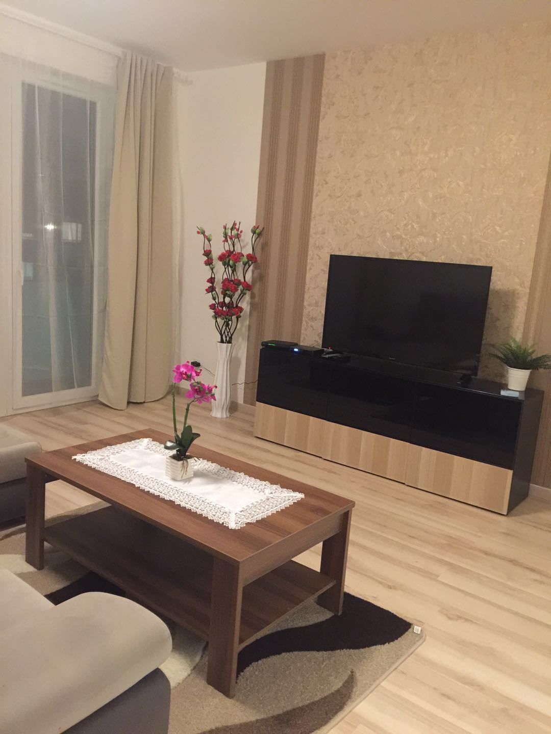 Corvin Rose Apartment Hotel